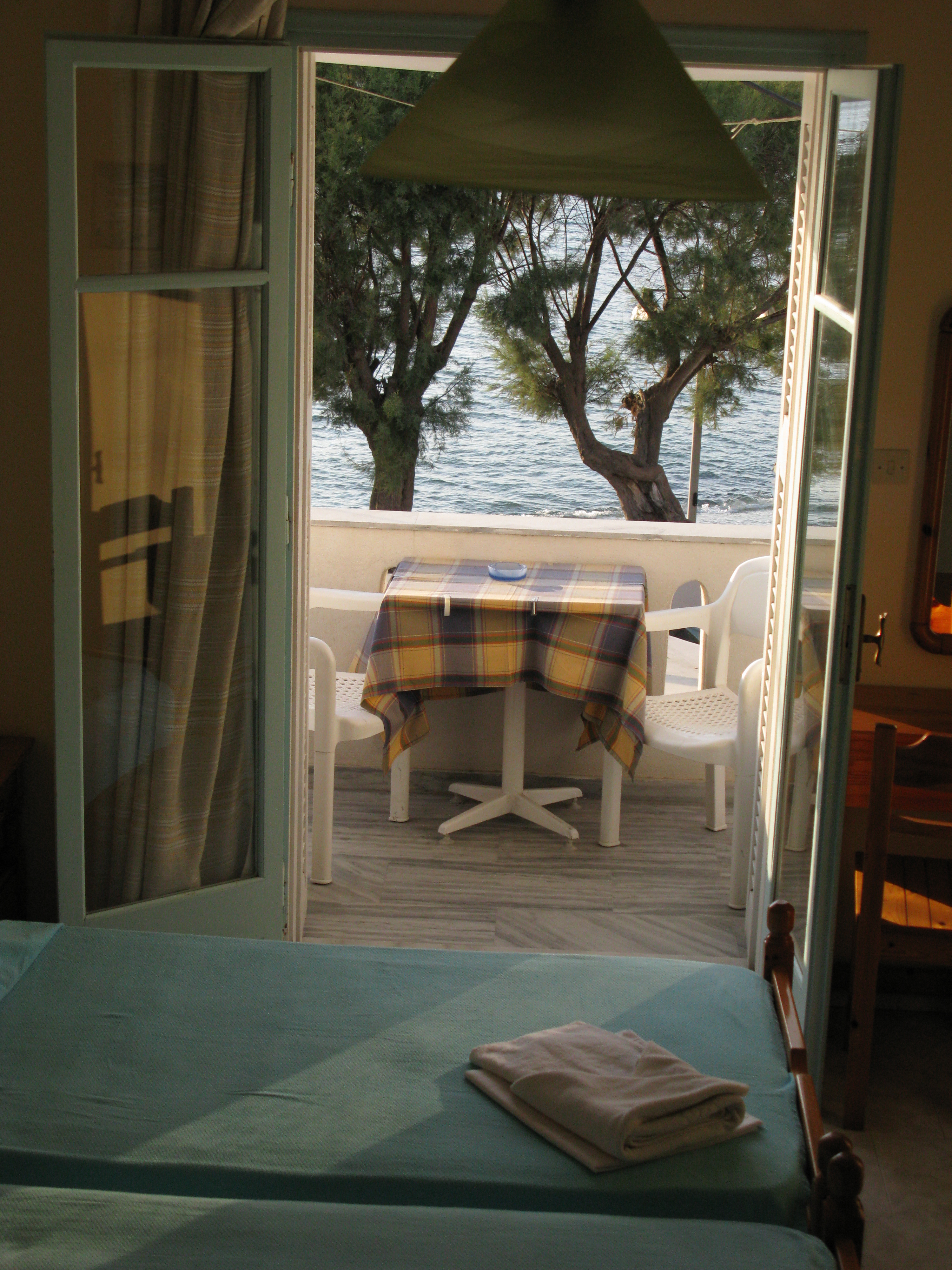 Alexandras Rooms (25).jpg